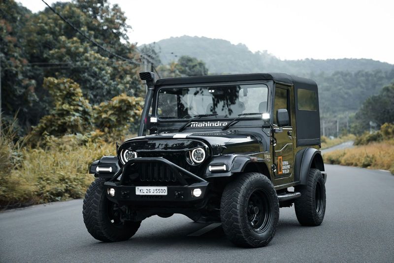 SUV